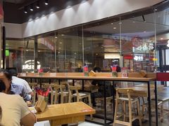 -魔都三兄弟酸辣粉·蘸卤炸串(虹桥万科店)
