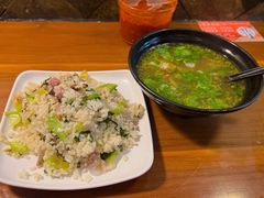 -舒蔡记生煎菜饭(云南中路店)