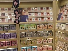-moody彩瞳(环宇城店)