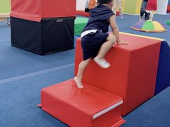 -蜩动儿童运动成长馆(恒生万鹂广场店)