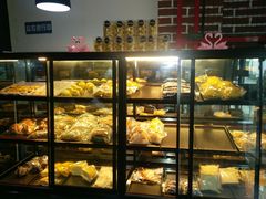 面包甜点陈列柜-美事客·面包·蛋糕·甜品(CBD店)