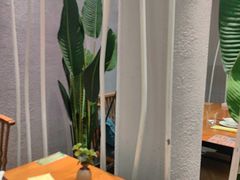 -莲餐厅·湖北菜·潜江小龙虾店(愚园路店)