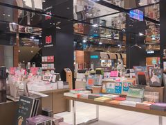 -诚品(信义店)