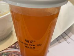 -荀记肉夹馍(三八家乐福店)