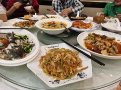 -家乡饭店(里仁洞店)