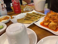 -喇喇排骨火锅·传统韩式脊骨汤(望京西园总店)