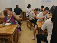 大堂-增盛魁小吃店