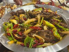 -休记光头香辣蟹干锅店(衣冠庙店)