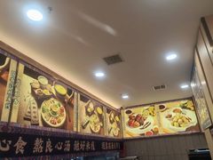-花馬肆.云南过桥米线(汉神购物广场现场熬汤店)