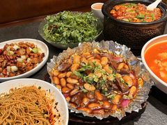 -万重锦·人文川菜馆(骡马市店)