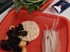 -马家斑.鲜鱼火锅(松湖万科店)