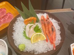 -牛YO寿喜烧·铁板烧和牛火锅自助(市府恒隆店)