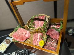 -山川小町·极番烧肉(新地假日广场店)