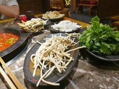 -蜀辣居鲜货老火锅(红牌楼店)