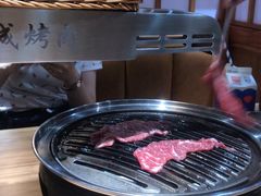 -汉城烤肉·黑金冠(华山路店)