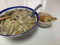 -明呈黄鱼面馆(斜土路店)