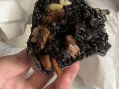 乌米松子卤肉烧麦-旺福楼·包点(碑亭巷店)