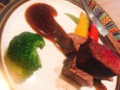 -J·one Bistro吉萬酒厨·牛排