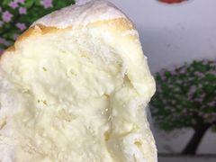 奶酪包-一鸣真鲜奶吧(汇金店)
