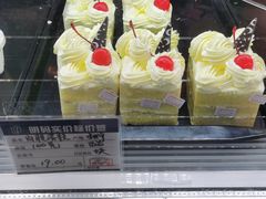 白脱蛋糕-白玉兰食品(中山公园龙之梦店)