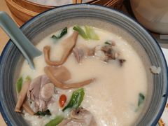 老鸭汤饭-弄堂小笼包(西青中北永旺购物中心店)