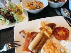 -三亚湾海居铂尔曼度假酒店