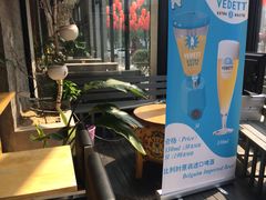 -HIHE Bistro·Oyster Bar(华熙live店)