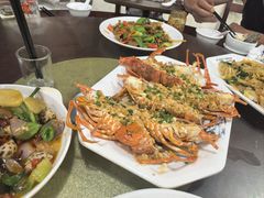 -岛中岛·海鲜大排档·万宁老字号(东澳店)