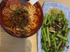 -王大爷烧烤&川菜馆