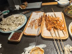 -鸿宇海鲜烧烤(红海新区店)