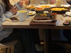 -必胜客(尹山湖歌林公园店)