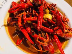 -叶派龙虾•招牌香辣蟹·海鲜(中海国际店)