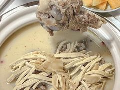 -小骨煲金华砂锅(转塘金街美地店)