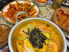 -首尔烤肉大排档(合生汇店)
