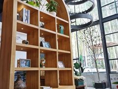 -桉树林A coffee 森林餐厅(三圣乡店)