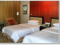 DSCN3373大桥酒店标准双床间-镇江润扬大桥酒店