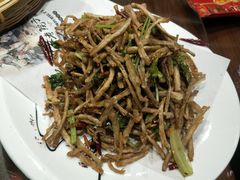 -那家老院子东北菜·饺子·小鸡炖蘑菇(艳华街店)