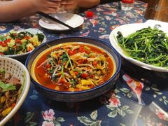 -背篓人家(洞口店)