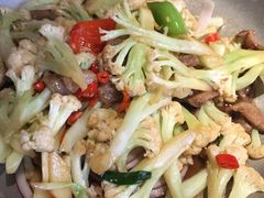 -塔里木新疆饭店(新北万达店)