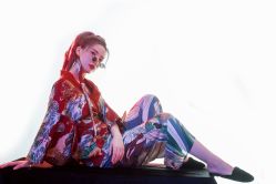 -onlygirl摄影美学馆高端定制(江滩店)