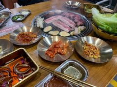 -黑豚黨韩国烤肉料理(悦然时光店)
