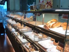 面包甜点陈列柜-新侨三宝乐面包店(崇文门店)