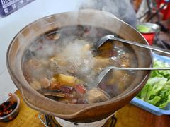 药膳汤底-威邵鸡煲(西华路总店)