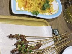 -街角等你.大连海鲜烧烤.经典铁板海鲜串(西安路店)