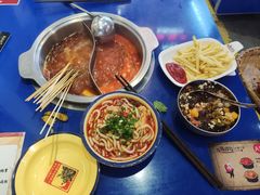 -马路边边火锅串串(观前街店)