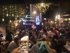 -胡桃里音乐酒馆(环亚凯瑟琳广场店)