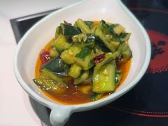 -黄记煌三汁焖锅(新佳丽江汉路店)