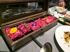 -左庭右院鲜牛肉火锅黑金店(陆家嘴中心店)