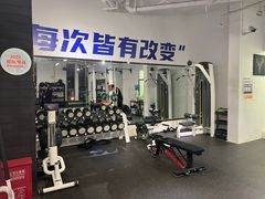 -汗水空间私教健身连锁(SM广场店)