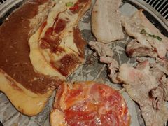 -梨花甄选自助烤肉(小寨原力场店)